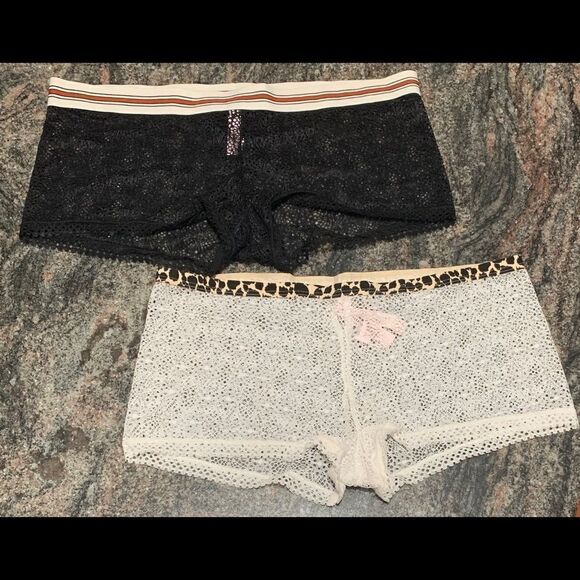 Victoria’s Secret set 2 crochet fishnet shortie - Picture 3 of 4